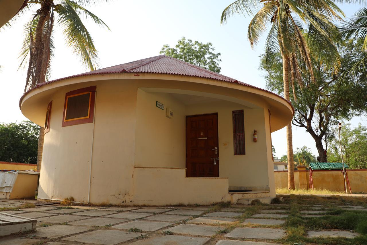 Stay Guru Resort Farm Villa Bhuj Dış mekan fotoğraf