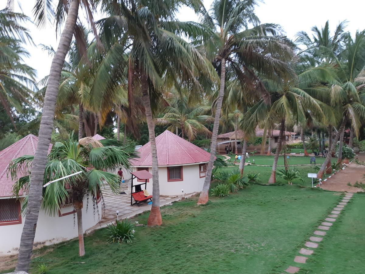 Stay Guru Resort Farm Villa Bhuj Dış mekan fotoğraf